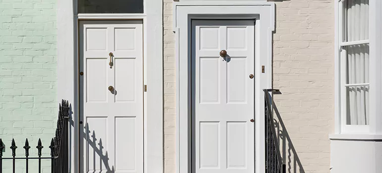 Mirror Closet Door Repair in Ensley, FL