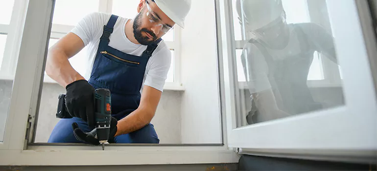 Replace Broken Window Pane in Ensley, FL